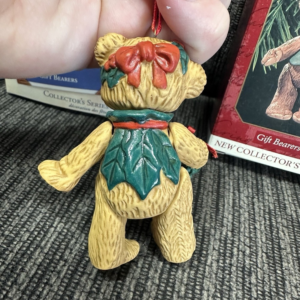 5 LOT Hallmark & Russ Bears Keepsake Christmas Ornament Gift Bearers Series - Picture 9 of 15